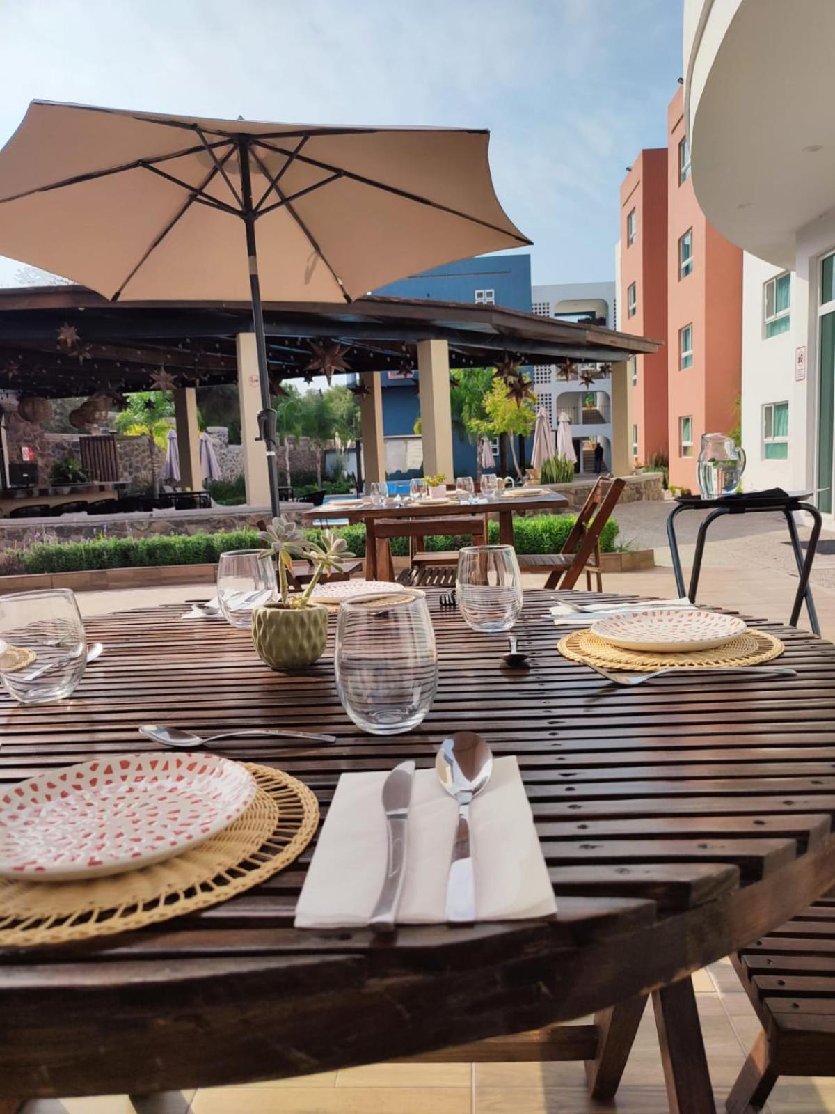 Saint George Hotel - Spa & Temazcal Текискиапан Экстерьер фото