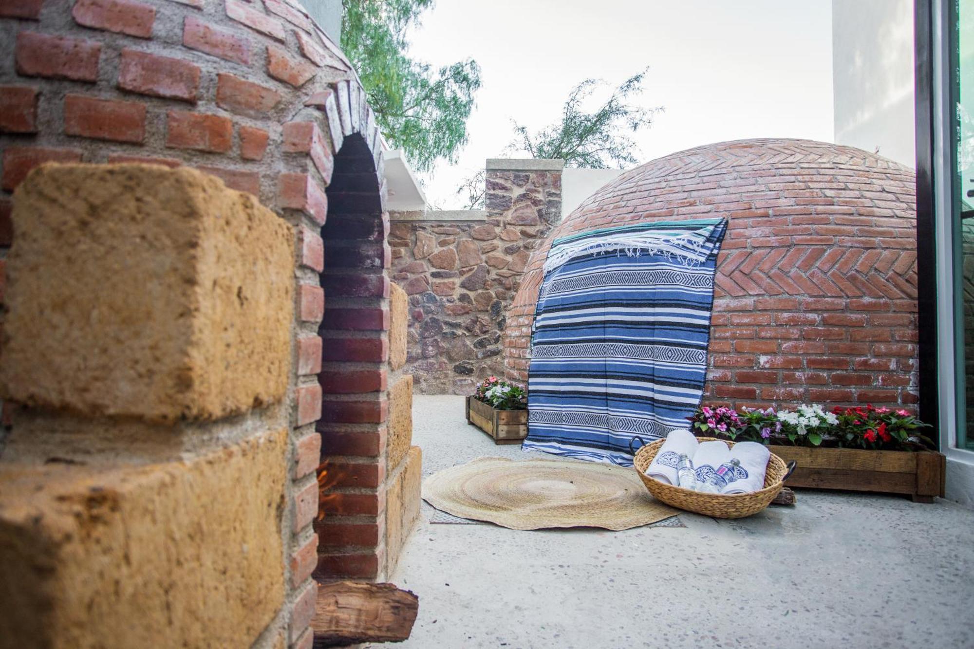 Saint George Hotel - Spa & Temazcal Текискиапан Экстерьер фото