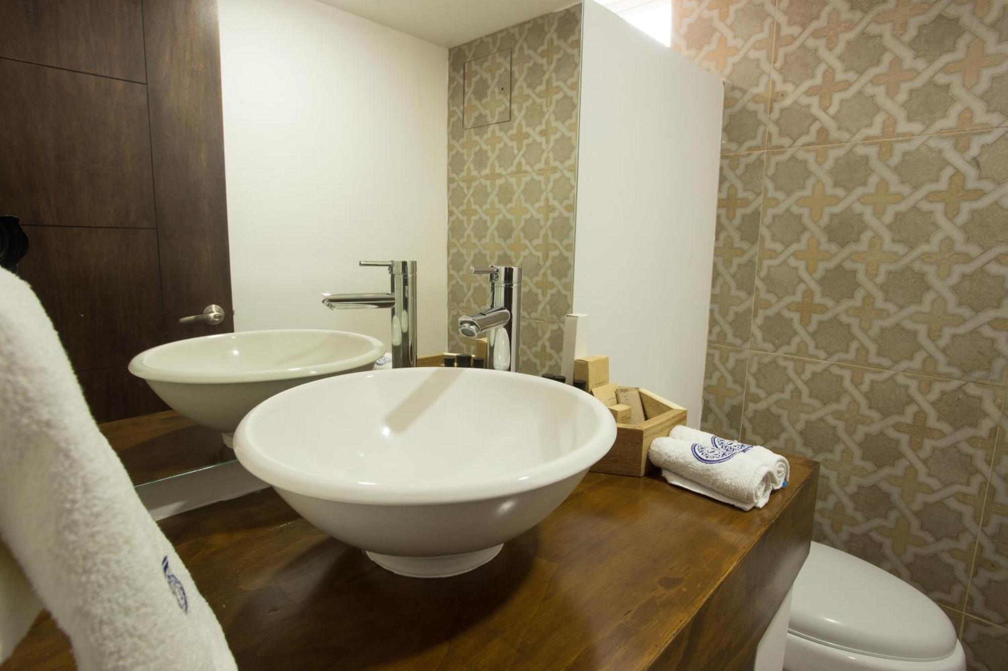 Saint George Hotel - Spa & Temazcal Текискиапан Экстерьер фото